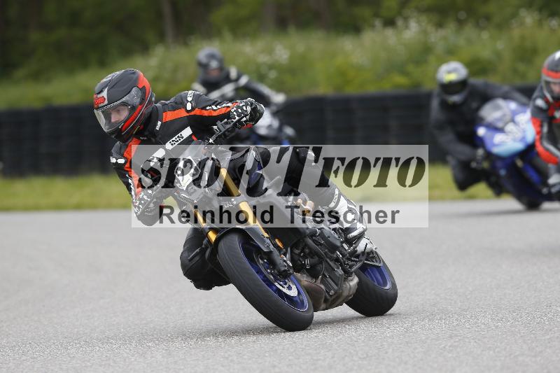 /Archiv-2024/13 22.04.2024 Plüss Moto Sport ADR/Einsteiger/23